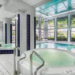 Olymp 114 I 120 Z Basenem, Sauna I Jacuzzi W Cenie Apartamento *