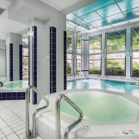 Olymp 114 I 120 Z Basenem, Sauna I Jacuzzi W Cenie Apartamento *