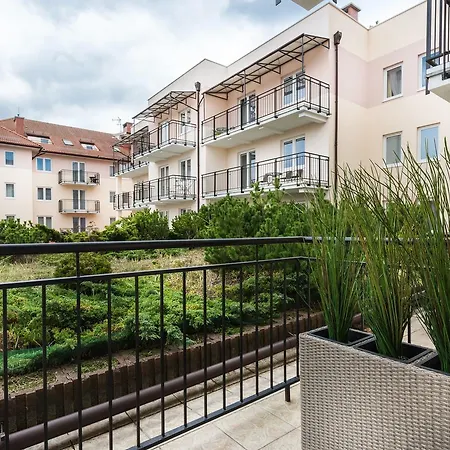 Olymp 114 I 120 Z Basenem, Sauna I Jacuzzi W Cenie Kołobrzeg