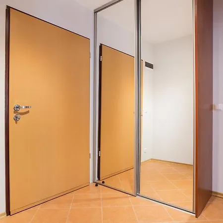 Olymp 114 I 120 Z Basenem, Sauna I Jacuzzi W Cenie Appartamento