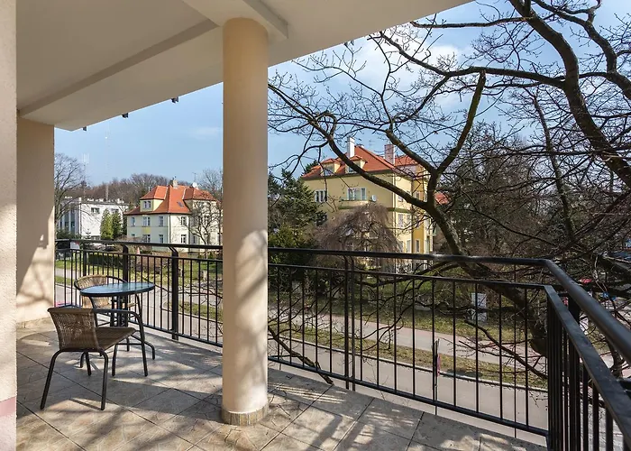 Olymp 114 I 120 Z Basenem, Sauna I Jacuzzi W Cenie *